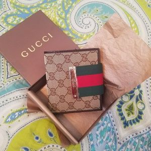 Gucci women's wallet